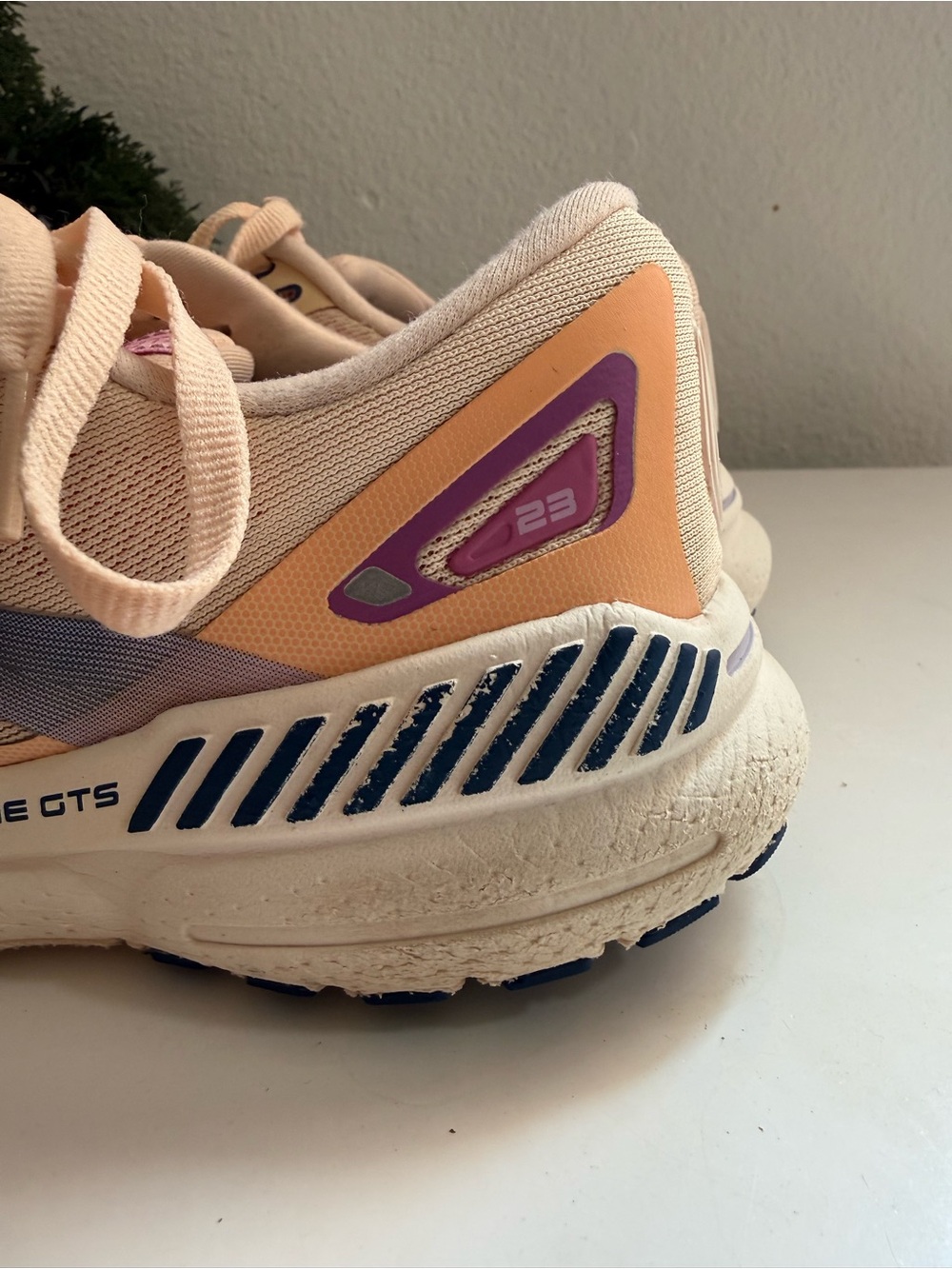 Brooks adrenaline 23 Women size 7 Running Sneakers — Peach with Purple Accents - Picture 11 of 13